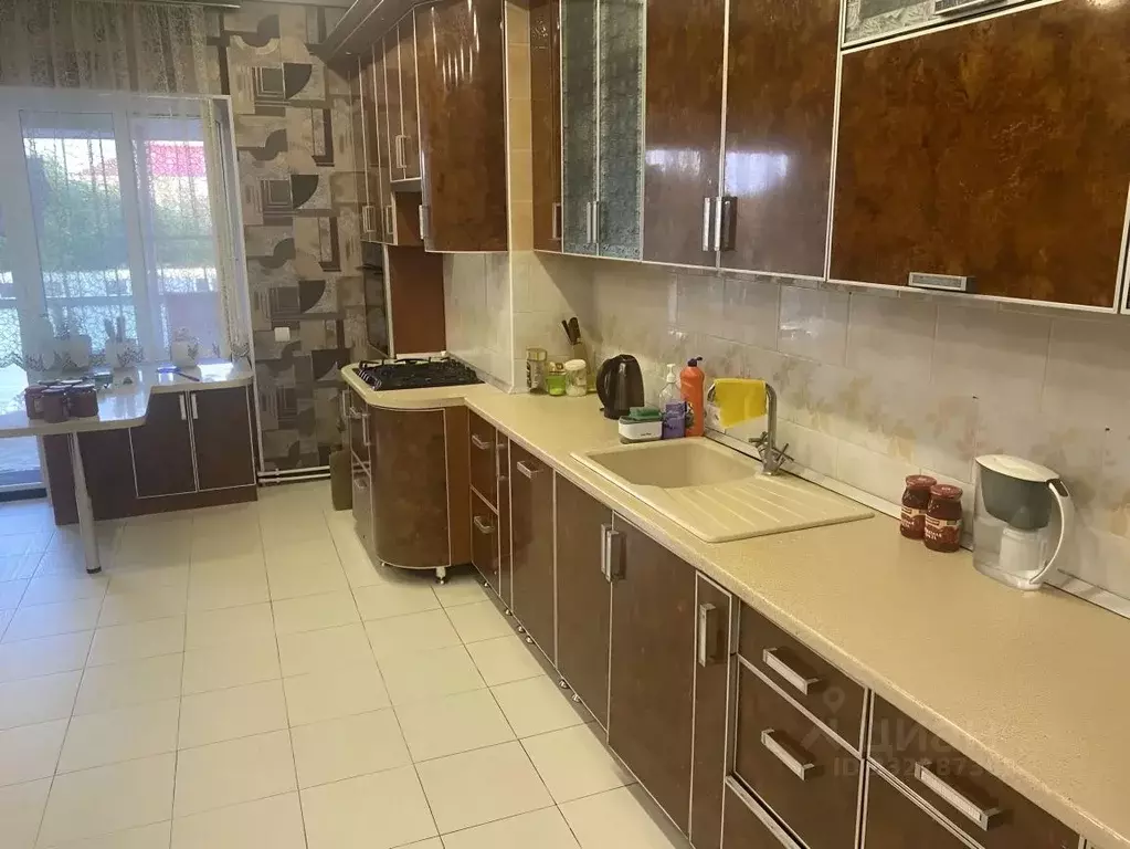 Коттедж в Белгородская область, Губкин ул. Коперника, 6 (309 м) - Фото 2