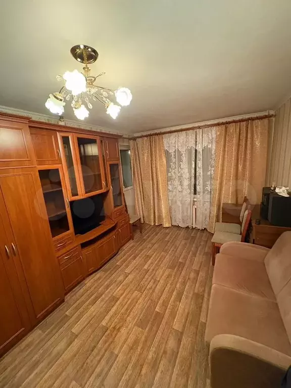 1-к. квартира, 35 м, 1/6 эт. - Фото 1