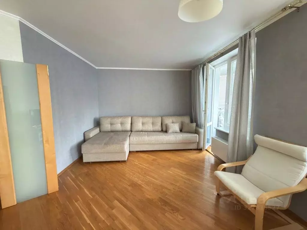 2-к кв. Свердловская область, Екатеринбург ул. Радищева, 33 (76.0 м) - Фото 2