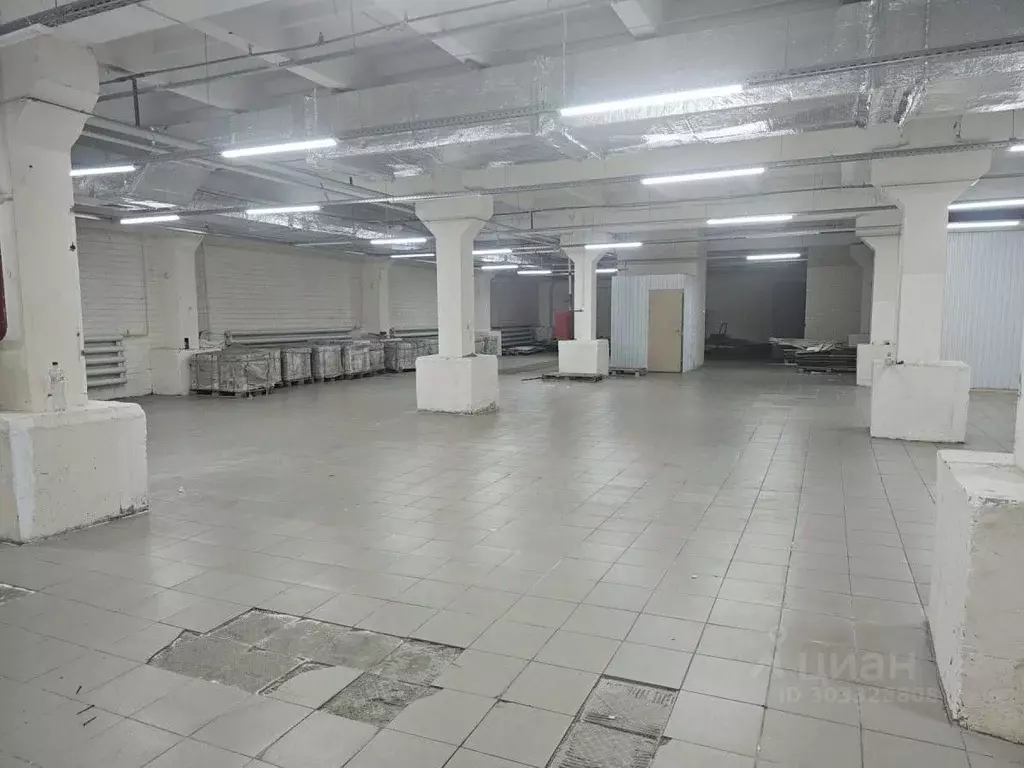 Склад в Татарстан, Набережные Челны ул. Сергея Титова, 36А (300 м) - Фото 1