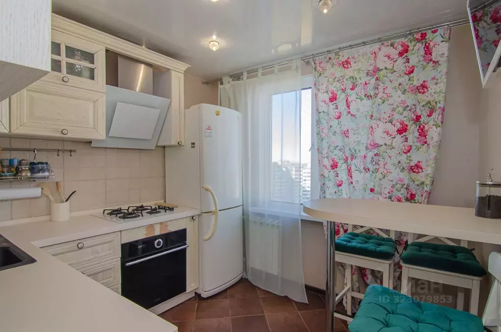 3-к кв. Хабаровский край, Хабаровск Тихоокеанская ул., 176 (66.4 м) - Фото 2