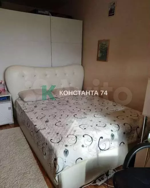 квартира-студия, 31,8 м, 3/3 эт. - Фото 1