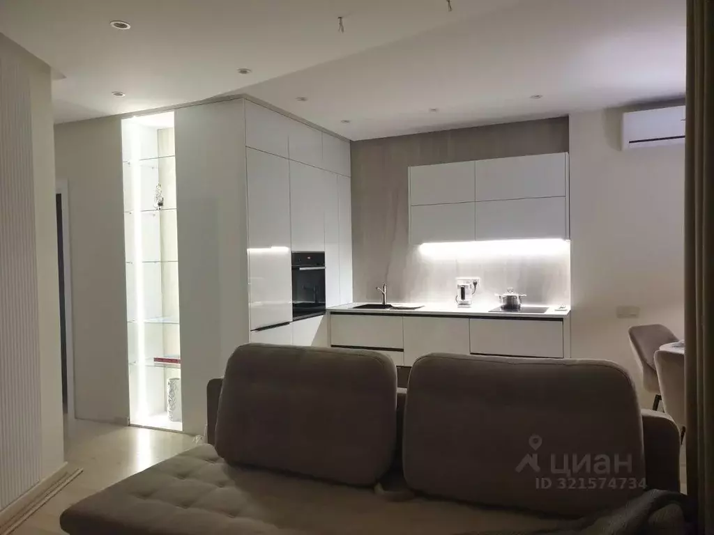 2-к кв. Краснодарский край, Сочи Светлана мкр, ул. Депутатская, 10 ... - Фото 2