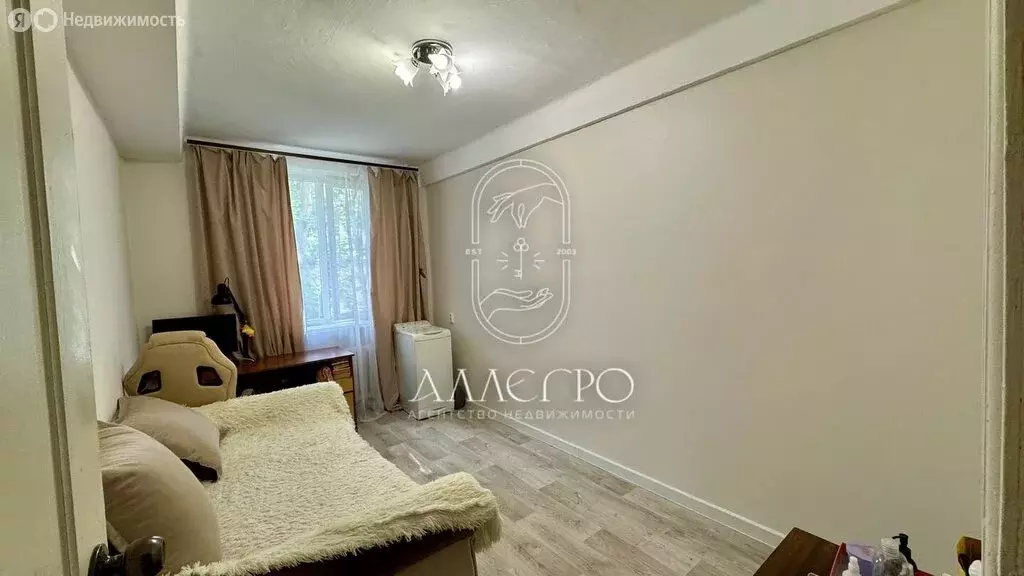 1к в 2-комнатной квартире (12 м) - Фото 1