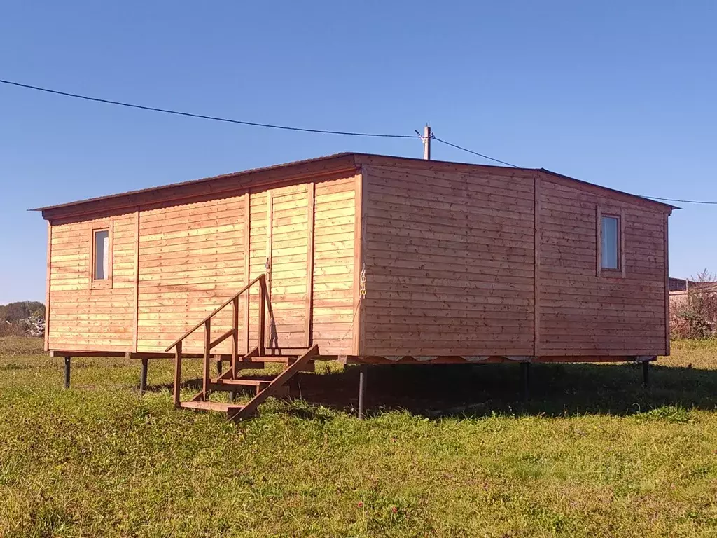 Дом в Калужская область, Перемышльский муниципальный округ, Хотисино ... - Фото 1