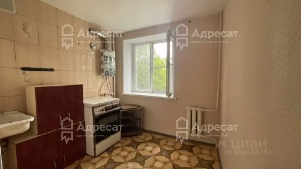 1-к кв. Волгоградская область, Волгоград ул. Военный городок, 1 (29.5 ... - Фото 1