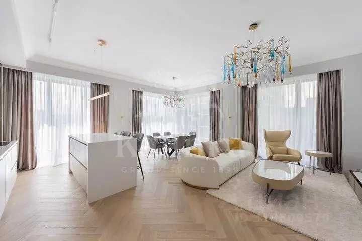 Квартира, 4 комнаты, 136 м - Фото 0