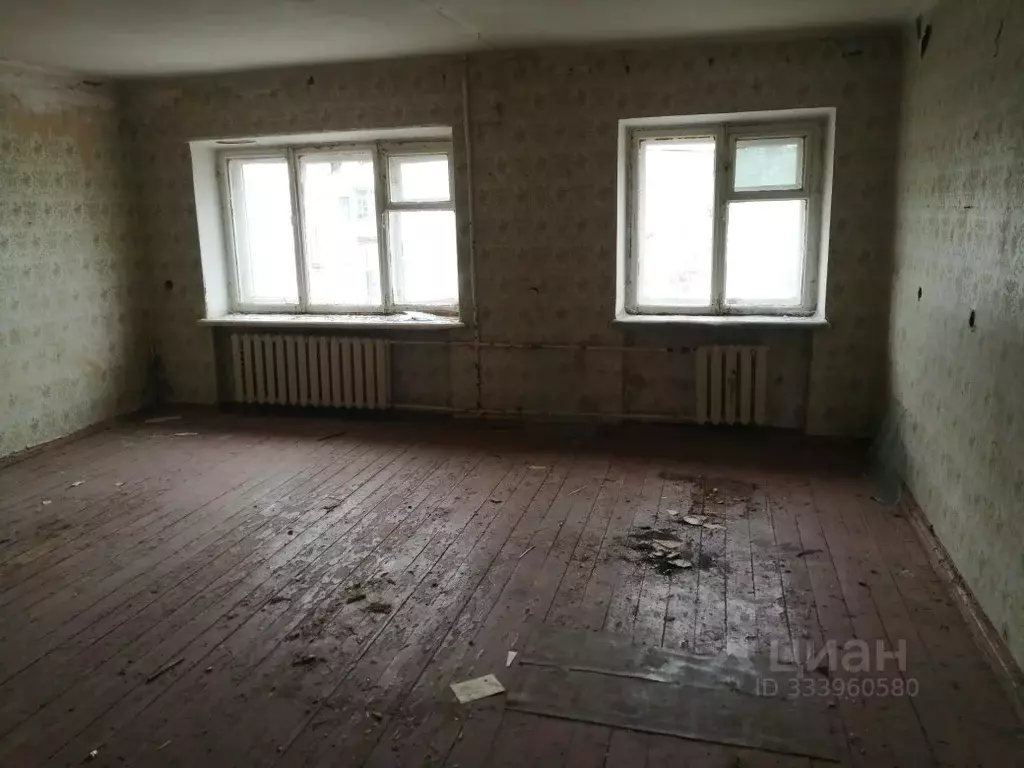 Помещение свободного назначения в Пермский край, пос. Звездный ул. ... - Фото 2