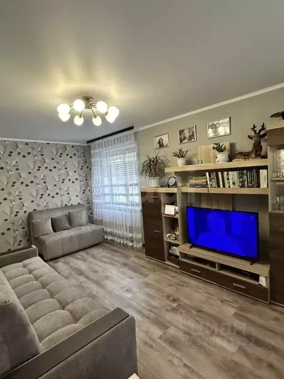 2-к кв. Белгородская область, Белгород Садовая ул., 33 (43.0 м) - Фото 1