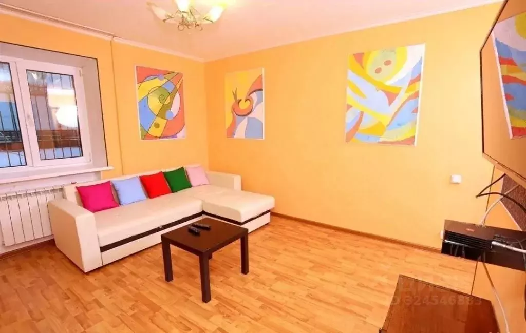 2-к кв. Омская область, Омск просп. Мира, 36 (38.0 м) - Фото 1