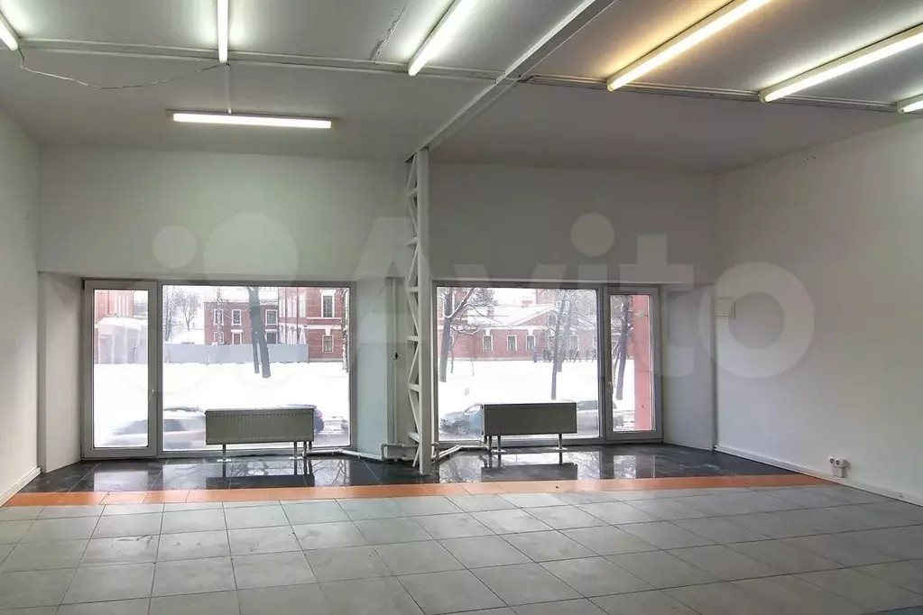 Продажа помещения свободного назначения 1403 м2 - Фото 1