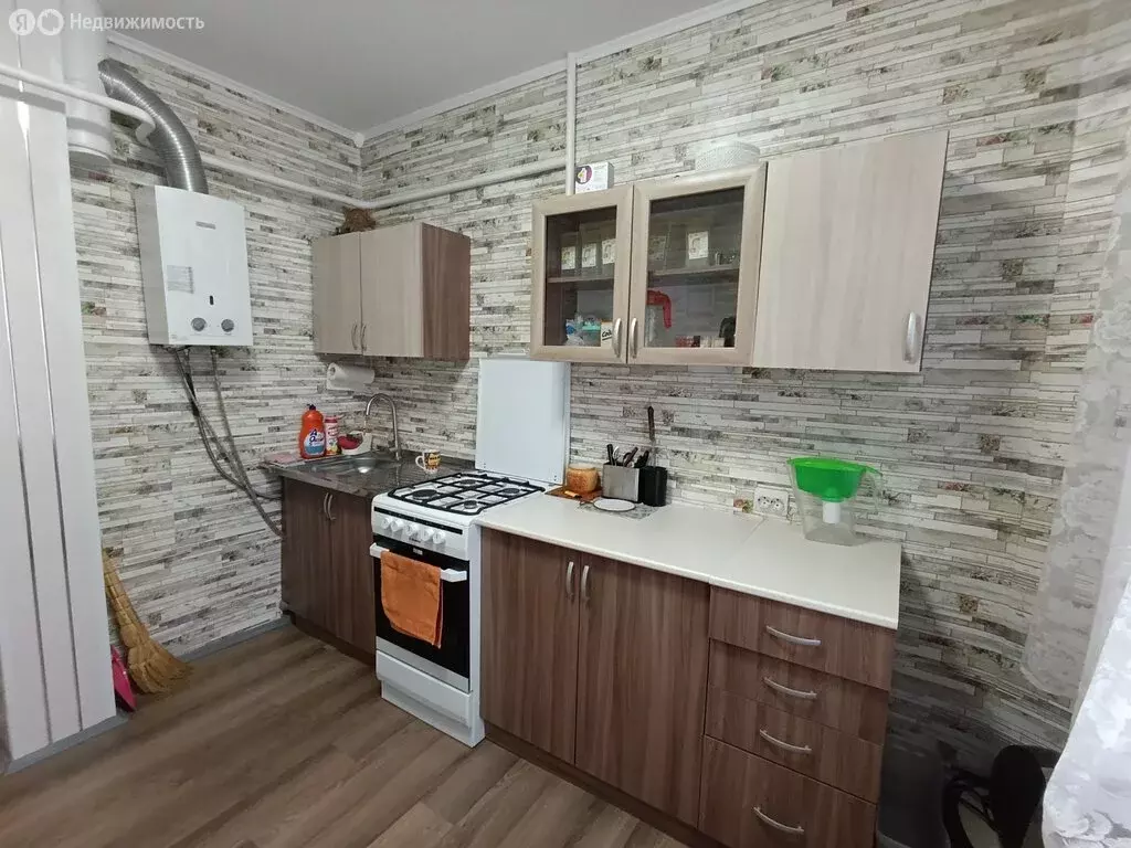 2-комнатная квартира: Дегтярск, Клубная улица, 12 (52 м) - Фото 1