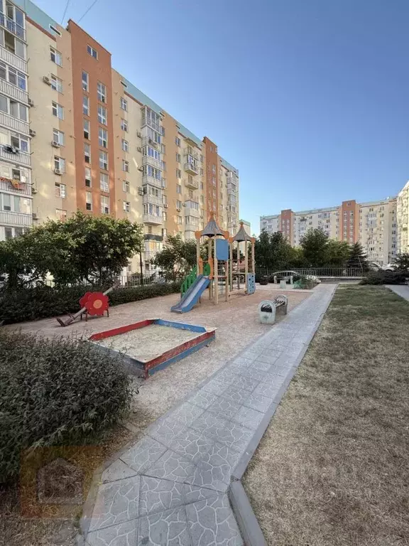 2-к кв. Крым, Евпатория просп. Победы, 87 (61.0 м) - Фото 1