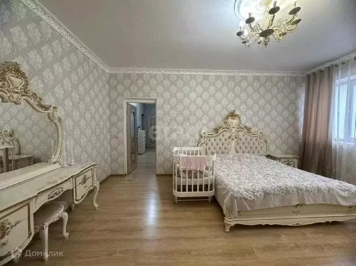 Продаётся 1-к квартира, 60.9 м - Фото 0