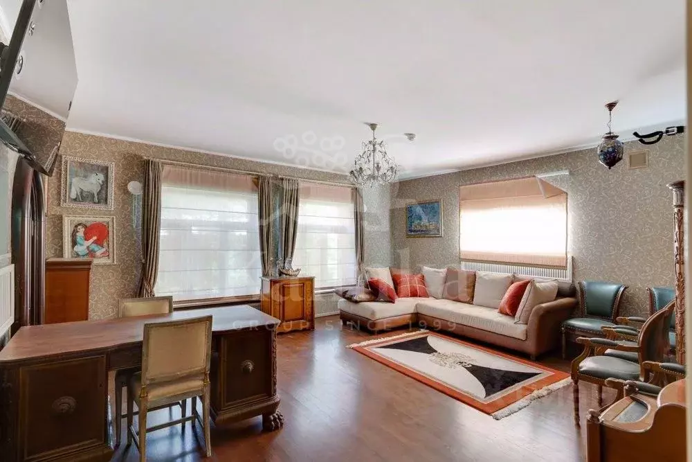 Дом в Московская область, Одинцовский городской округ, пос. Барвиха  ... - Фото 2