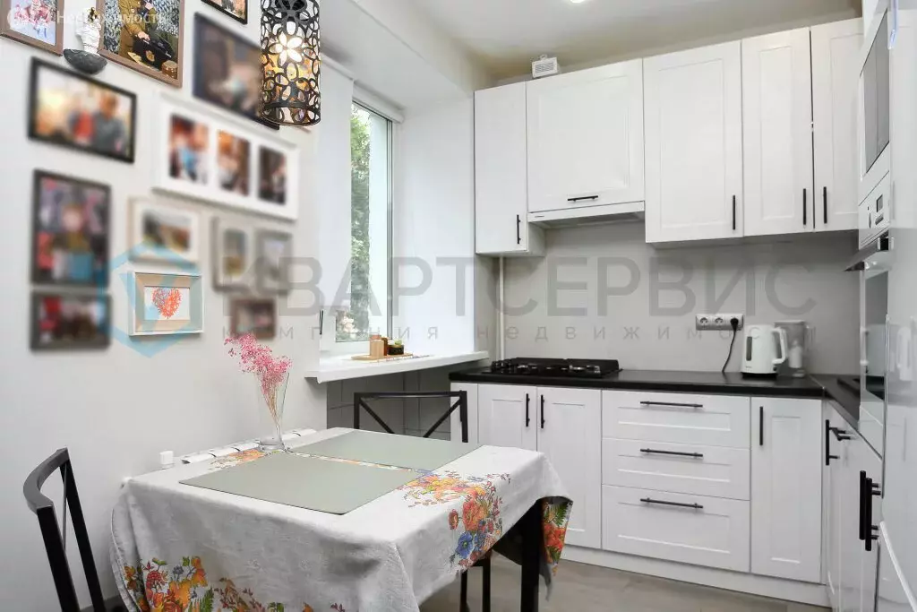 2-комнатная квартира: Омск, Тимуровский проезд, 4 (40.3 м) - Фото 1