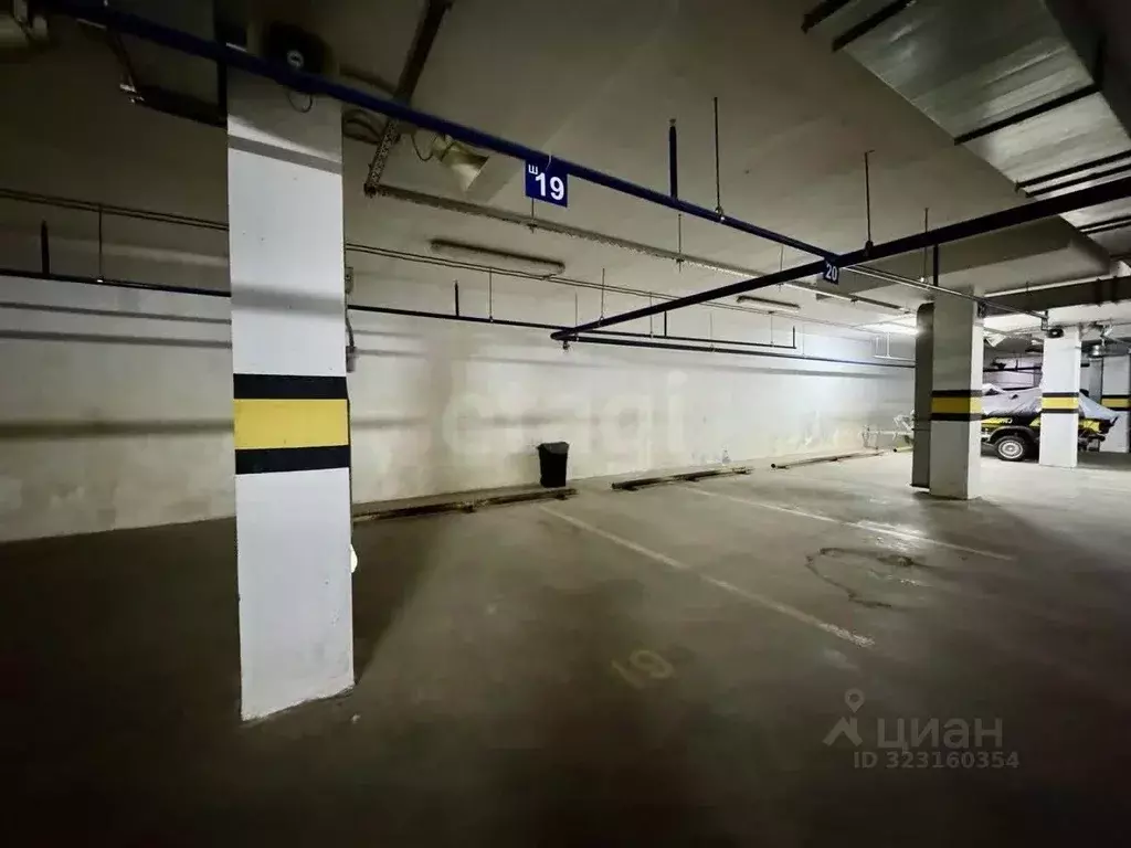 Гараж в Татарстан, Казань ул. Аделя Кутуя, 110Ак2 (10 м) - Фото 1