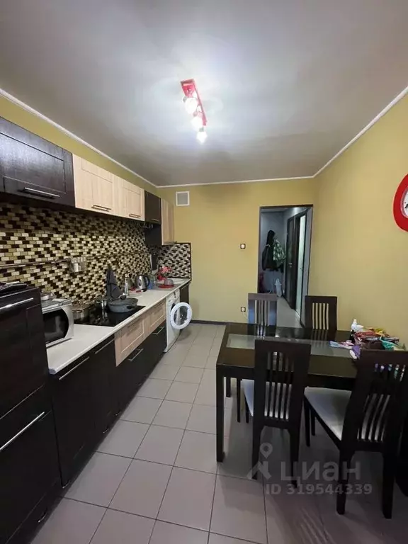 1-к кв. Тюменская область, Тюмень ул. Чернышевского, 2ак1 (45.0 м) - Фото 0