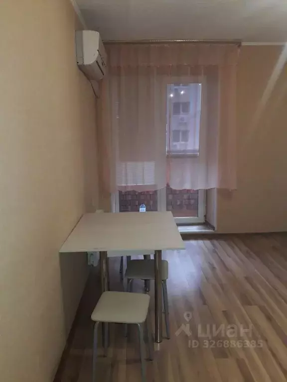 2-к кв. Саратовская область, Энгельс ул. Колотилова, 155 (70.0 м) - Фото 1