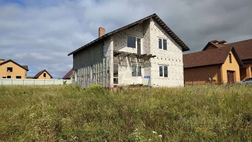 Дом в Белгородская область, Старый Оскол пер. Липовый (175 м) - Фото 1