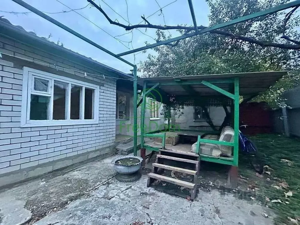 Дом в Белгородская область, Белгородский район, Разумное рп просп. ... - Фото 1