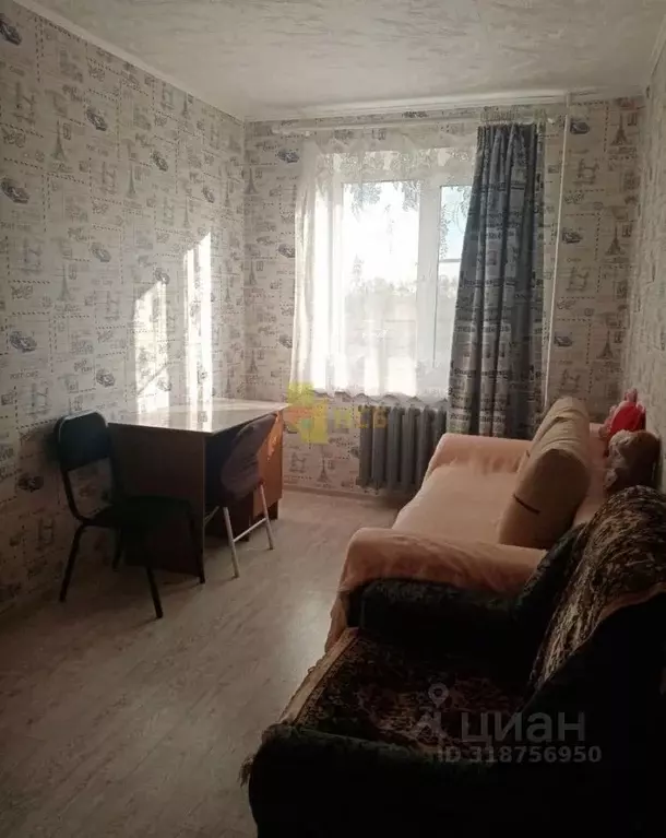 2-к кв. Омская область, Омск просп. Королева, 16 (44.0 м) - Фото 0