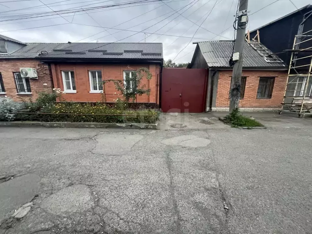 1-к кв. Северная Осетия, Владикавказ ул. Братьев Щукиных, 20 (27.0 м) - Фото 1