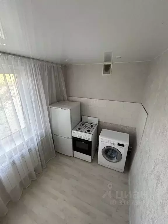 1-к кв. Саратовская область, Энгельс Полтавская ул., 5 (29.0 м) - Фото 0