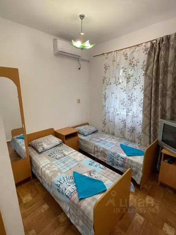 Комната Краснодарский край, Геленджик Десантная ул., 32Б (10.0 м) - Фото 0