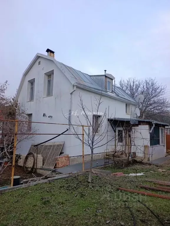 Дом в Крым, Симферопольский район, Чистенское с/пос, с. Фонтаны, ... - Фото 1