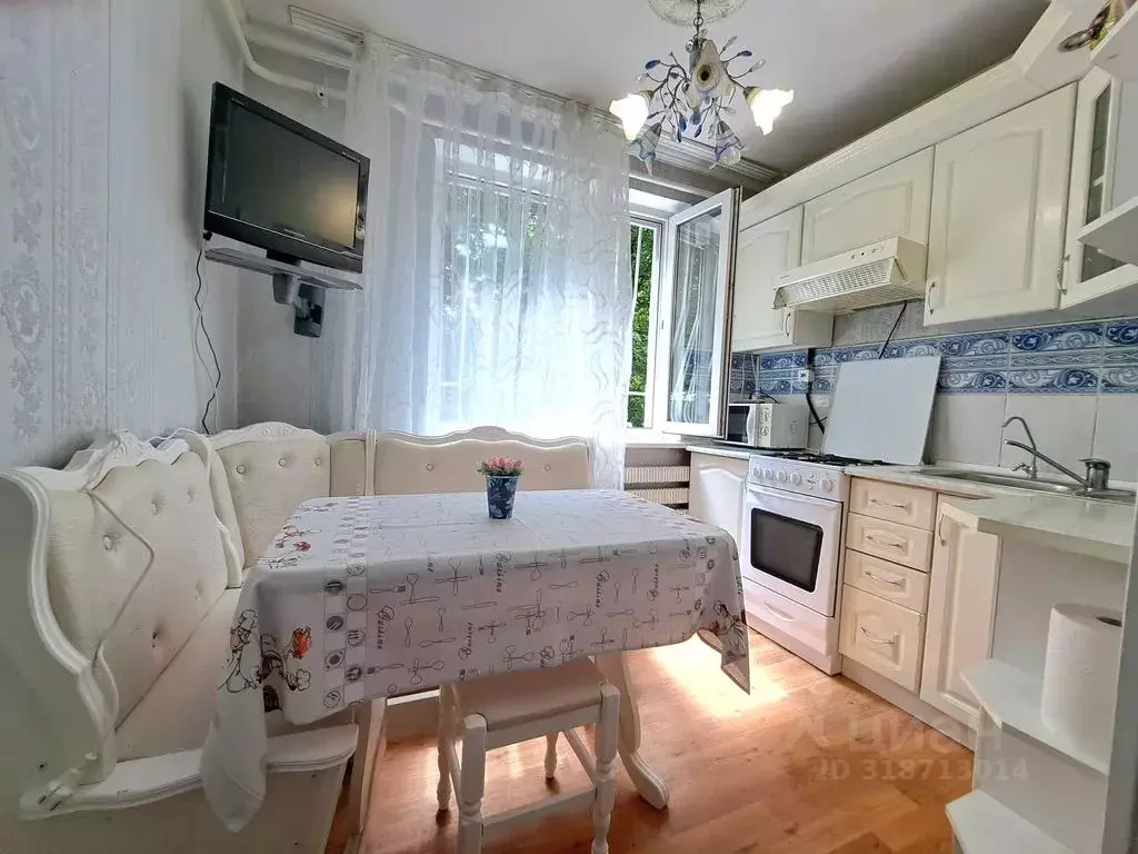 1-к кв. Калининградская область, Калининград ул. Фрунзе, 70 (38.0 м) - Фото 0