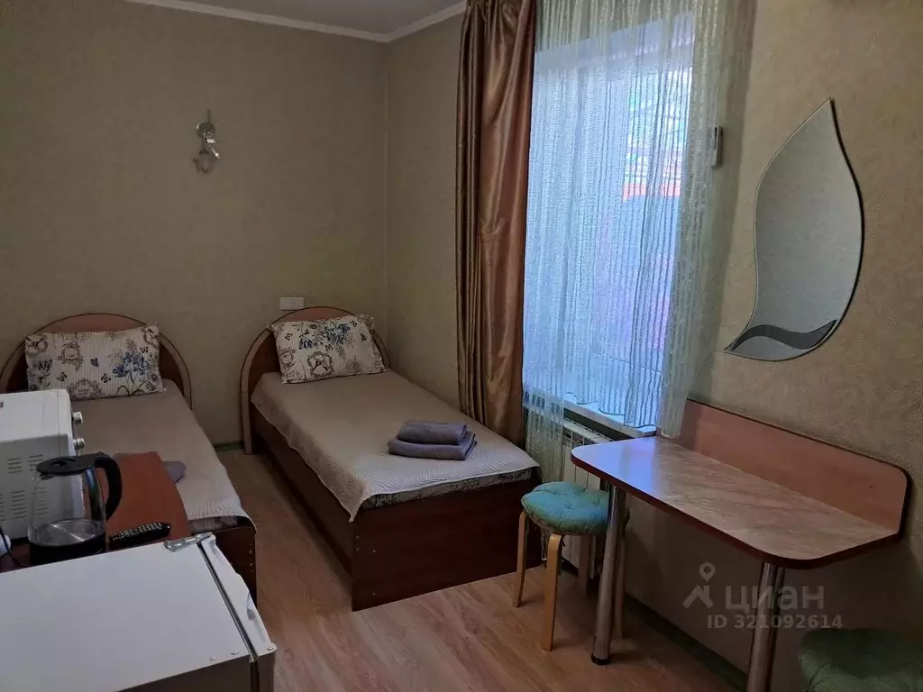 Комната Крым, Симферополь спуск Суворовский, 9 (17.0 м) - Фото 1