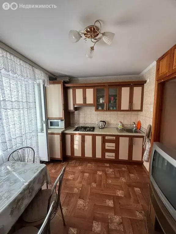 3-комнатная квартира: Бахчисарай, Крымская улица, 14 (65.4 м) - Фото 1