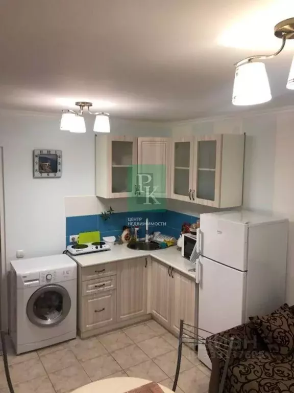 1-к кв. Севастополь ш. Качинское, 33А (28.1 м) - Фото 1