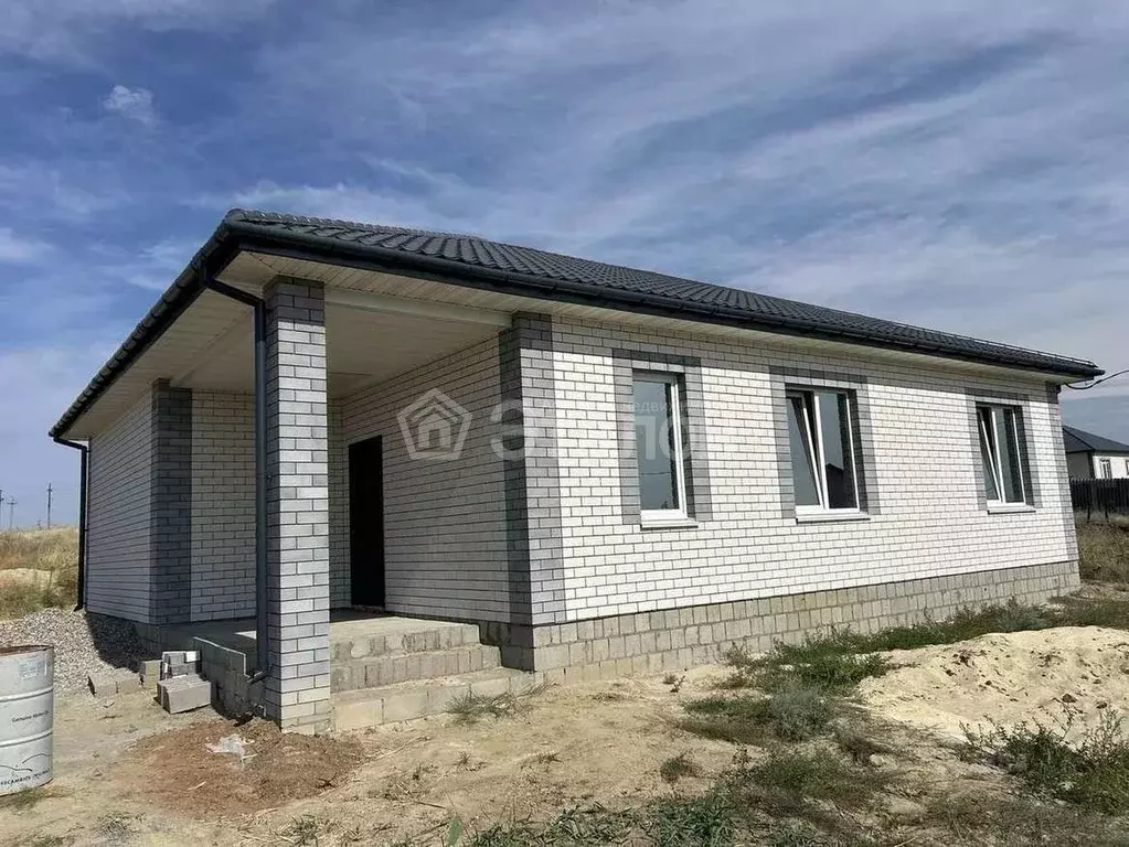 Дом в Волгоградская область, Городище рп Рабоче-крестьянская ул. (105 ... - Фото 1