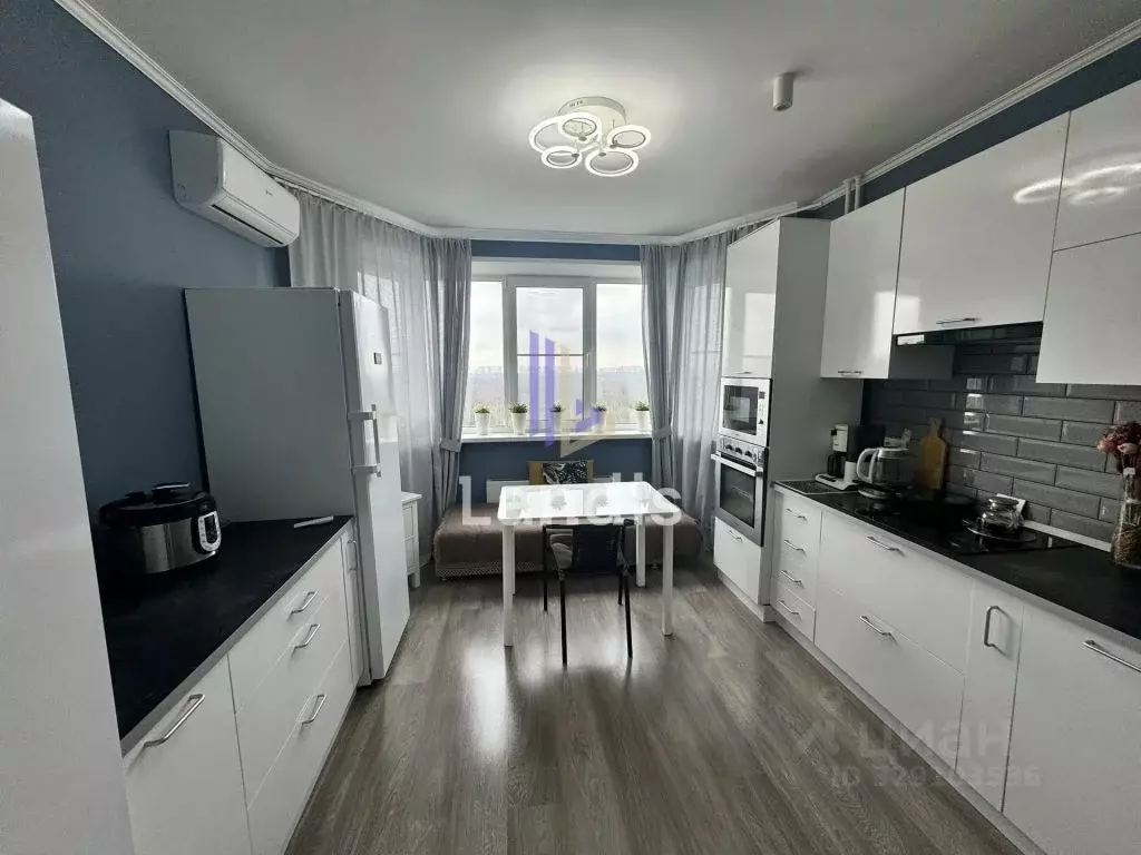 2-к кв. Москва, Москва, Московский г. ул. Радужная, 8 (58.2 м) - Фото 1