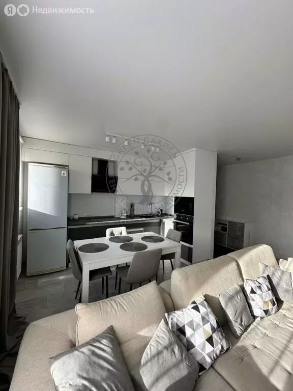 4-комнатная квартира: Екатеринбург, Автомагистральная улица, 11 (63.5 ... - Фото 1