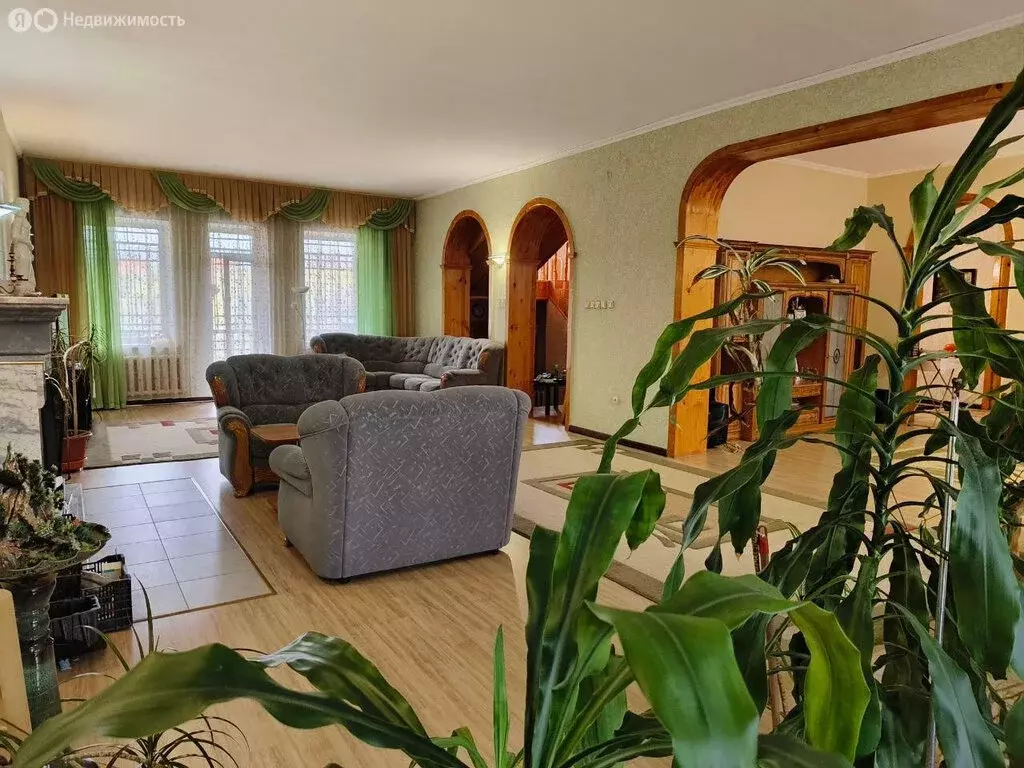 Дом в Омск, улица Суворова, 86/2 (552.2 м) - Фото 0