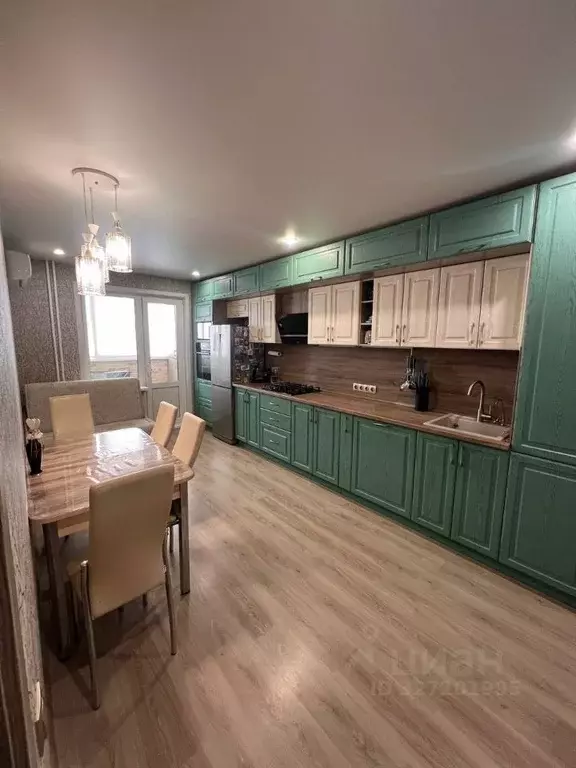 3-к кв. Саратовская область, Саратов ул. Имени С.Ф. Тархова, 47А (77.0 ... - Фото 1