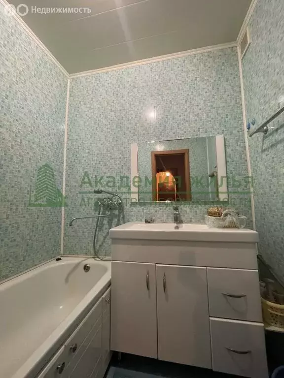 2-комнатная квартира: Саратов, Днепропетровская улица, 18к3 (59.8 м) - Фото 1