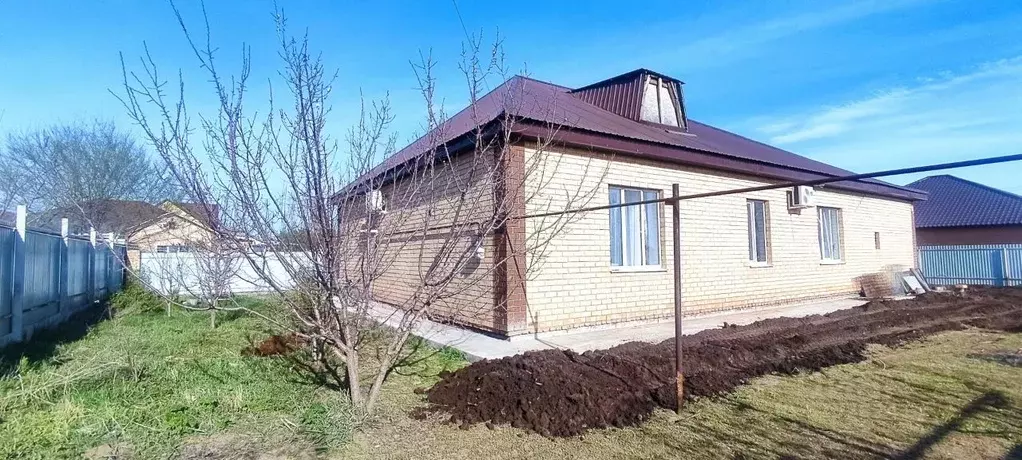 Коттедж в Оренбургская область, Оренбургский район, с. Нежинка Луговая ... - Фото 1