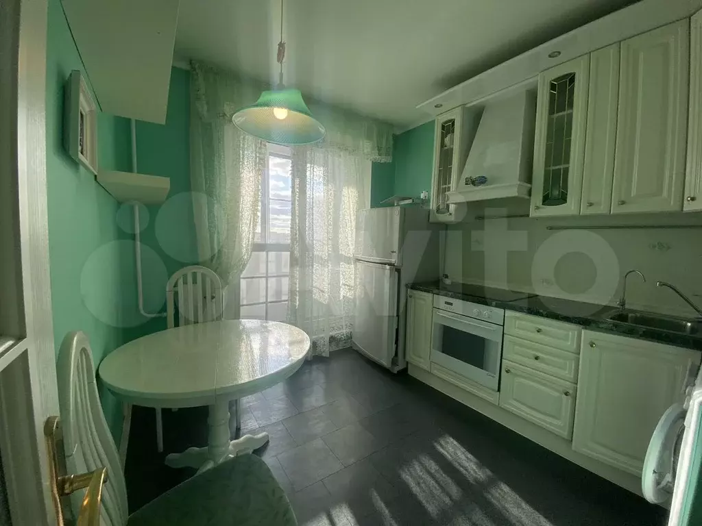 2-к. квартира, 55 м, 9/15 эт. - Фото 1
