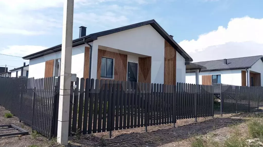 Дом 94 м на участке 5 сот. - Фото 1