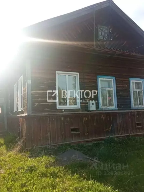 Дом в Костромская область, Кадыйский муниципальный округ, с. Завражье  ... - Фото 1