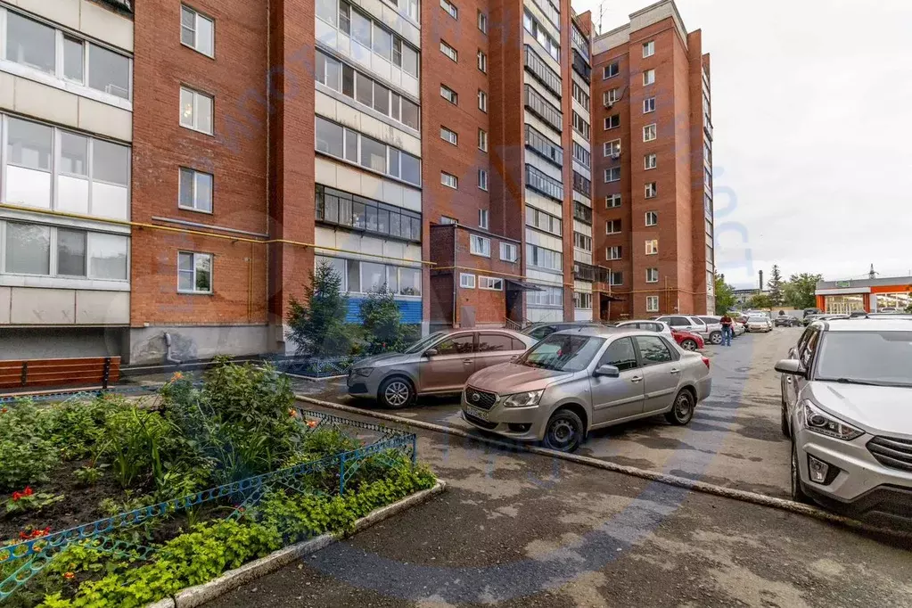 3-к. квартира, 61 м, 1/10 эт. - Фото 1