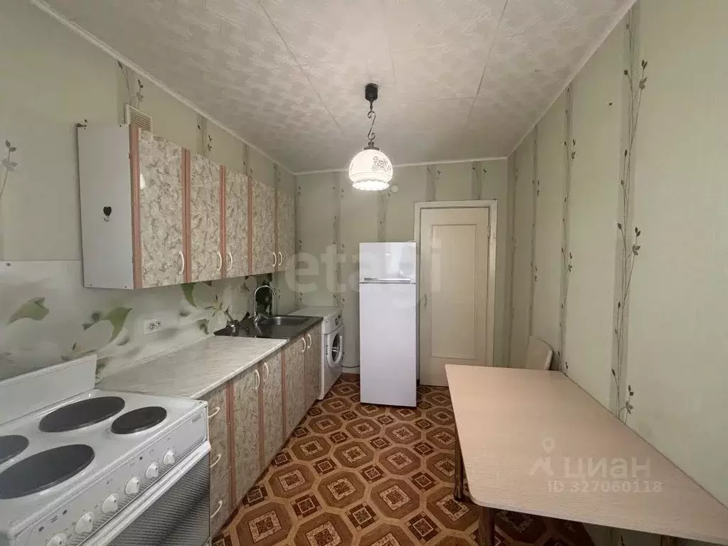 1-к кв. Тюменская область, Тюмень Профсоюзная ул., 17 (35.0 м) - Фото 1