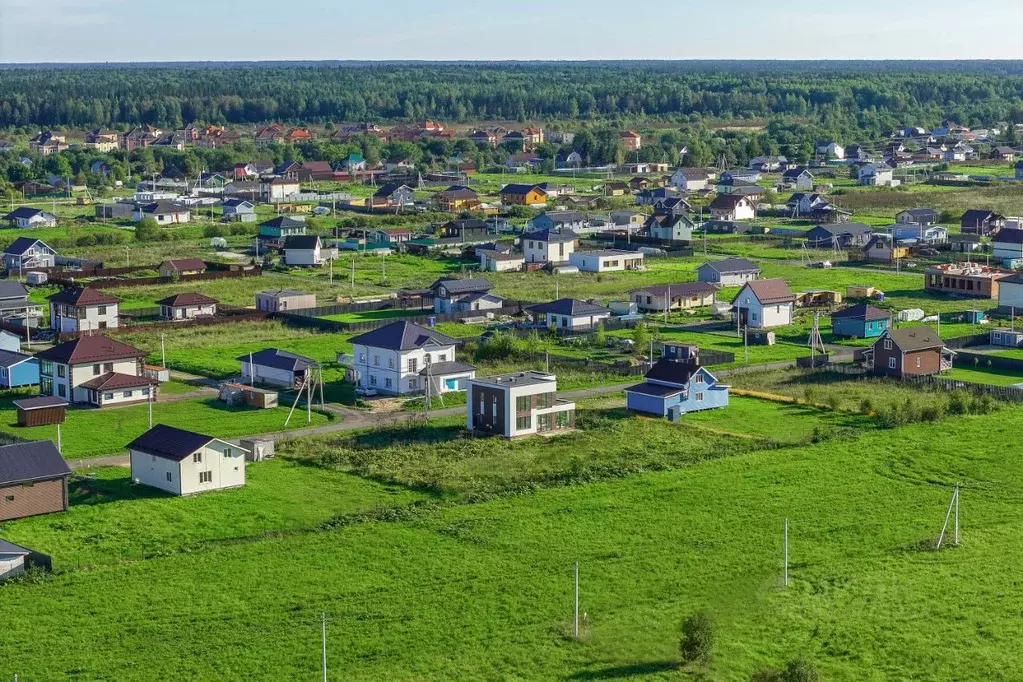 Участок в Ленинградская область, Тосненский район, Федоровское ... - Фото 1