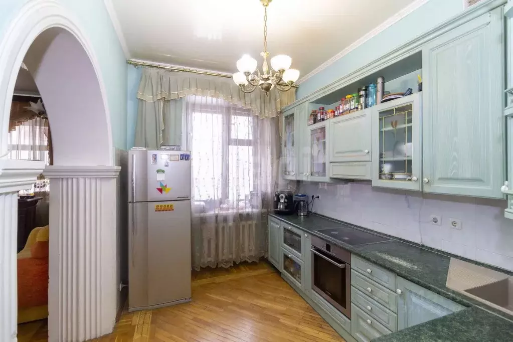 3-к кв. Тюменская область, Тюмень ул. Пржевальского, 41 (148.0 м) - Фото 1