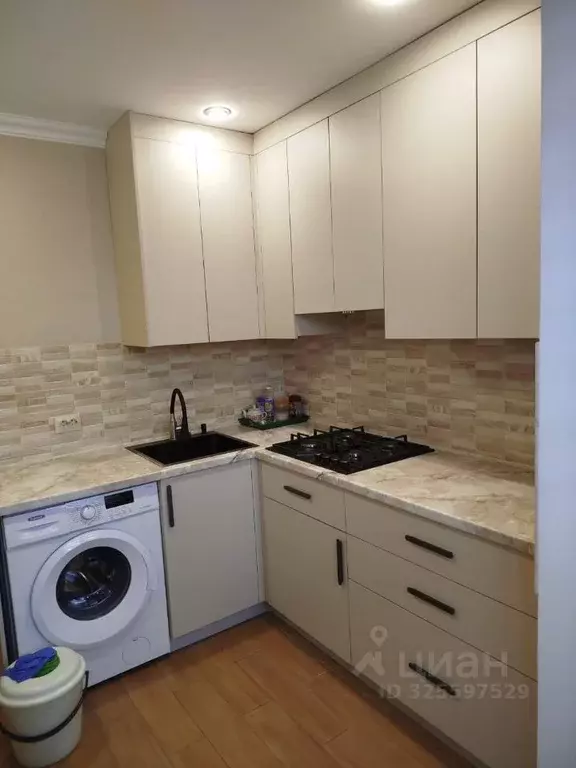 2-к кв. Северная Осетия, Владикавказ ул. Кольбуса, 44 (39.0 м) - Фото 1