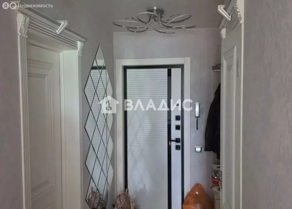 2-комнатная квартира: Гатчина, микрорайон Въезд, улица Волкова, 1к3 ... - Фото 2